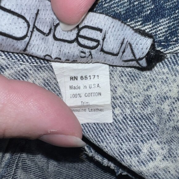 Outerwear by Phoenix Vintage Acid Washed Distressed Fringe Denim Jean Jacket - Picture 8 of 8